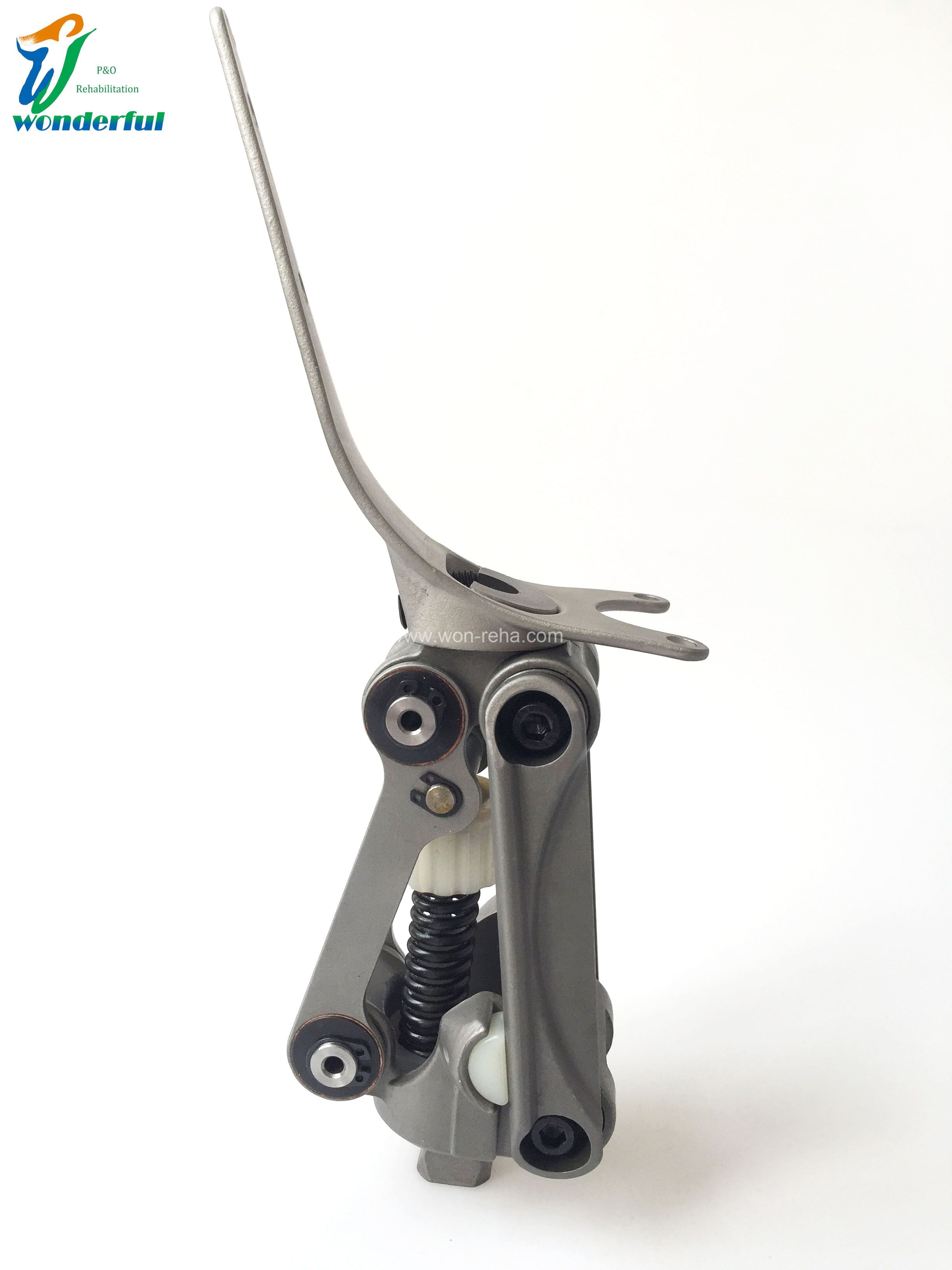 4-Bar Linkage Knee Joint For Knee Disarticulation